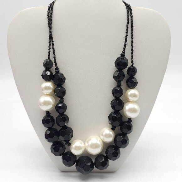 Black White Chunky Beaded Necklace With Faux Pearls Adjustable Chain - Picture 1 of 6